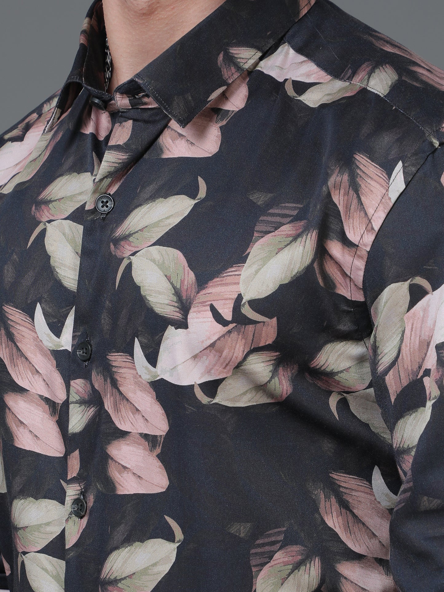 The Tropical Party Shirt - Black