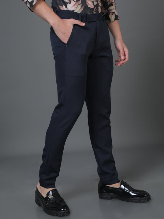 Late-night Rendezvous - Royal blue