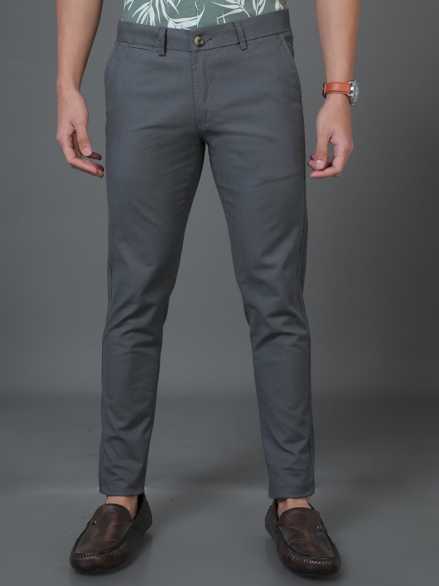 Late-night Rendezvous - Grey